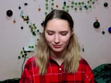 Freechat _kikiclark_ on Chaturbate