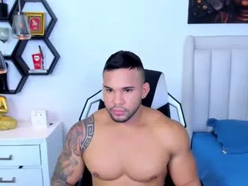 _matthew_santos_ on Chaturbate