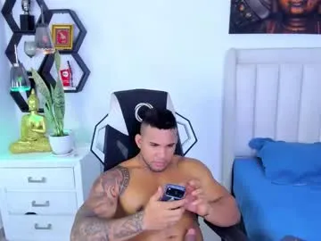 _matthew_santos_ on Chaturbate