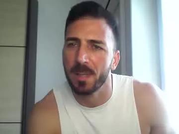 Freechat aaront0pmuscles on Chaturbate
