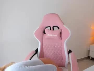 Freechat adria_ross on Chaturbate