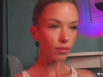 Freechat agent_blonde on Chaturbate