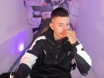 Freechat aleckk_boy on Chaturbate