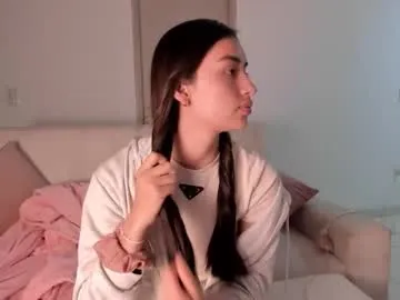 alejandraaa_ on Chaturbate