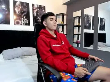 alejo_gray1 on Chaturbate