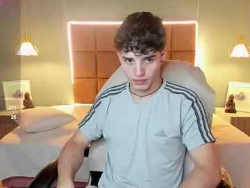 alejootwink on Chaturbate