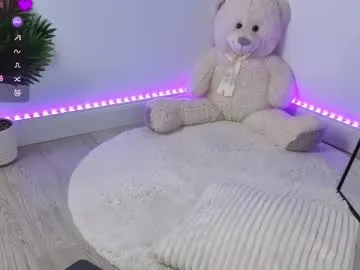 Freechat alessyaaa on Chaturbate