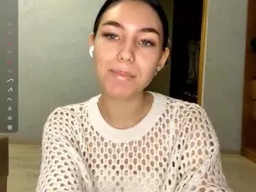 alexisschiess — Goal: Sucking my fingers close-up   #shy #new #bigass  #18 #young [15 tokens remaining]