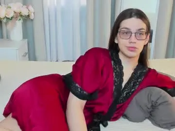 alfred_jones — Snake tongue close to cam  #18 #Goth #Femboy #Cum #uncut [44 tokens remaining]