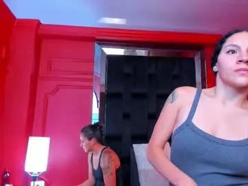 Private aliceandsia on Chaturbate