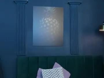 Private aliceandsia on Chaturbate