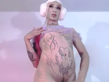 Freechat alienexxx on Chaturbate