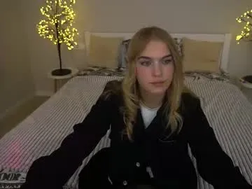 alinalemon on Chaturbate