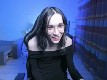 alison_marlowe — Your Tall Queen  #asian , #tall , #feet , #slim , #fit