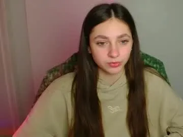 amber__r — GOAL: Dance [229 tokens remaining] Welcome to my room! #skinny #teen #young #shy #new