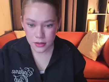 ameliedot model from cb