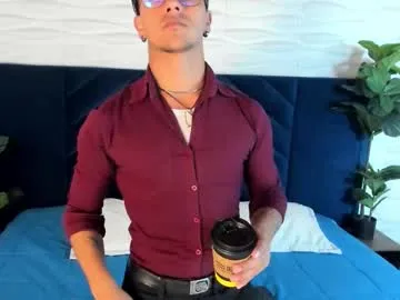 andyjoy_ on Chaturbate