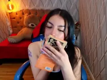 Freechat angelchristix on Chaturbate