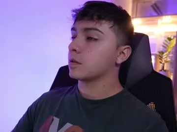 aron__cooper on Chaturbate