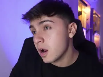 aron__cooper on Chaturbate