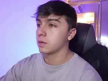 aron__cooper on Chaturbate