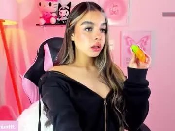 bella_hunteer on Chaturbate 