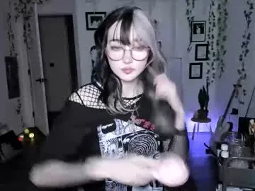 blackberryfizz on Chaturbate