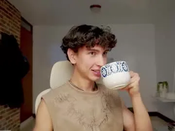 boream_ on Chaturbate