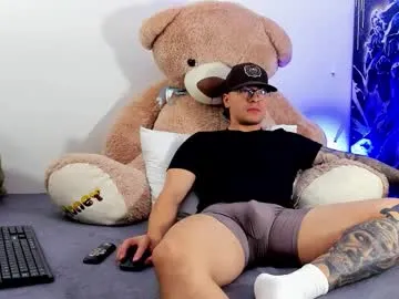 boyc02_ on Chaturbate