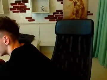 bradyflint on Chaturbate