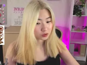 bridgetbottrel — GOAL: Dance for me [48 tokens remaining] Let this asian thin sexy girl fulfill your hidden dreams #squirt #skinny #asian #18 #teen