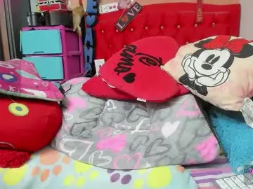 camile_milf on Chaturbate