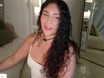 Freechat caramel__ on Chaturbate