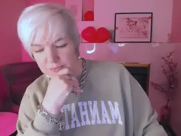 carmensoft — Make me smile with your attention  #nonude #pantyhose #mature #milf #natural [490 tokens remaining]