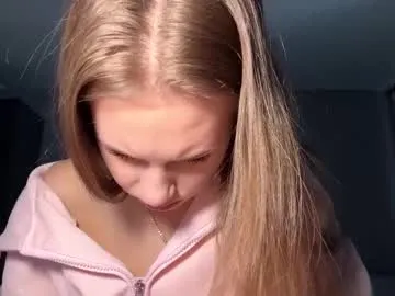 carolecronan on Chaturbate