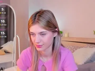 cherry_pr1ce on Chaturbate