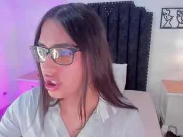 cherrylady2 on Chaturbate