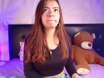 Freechat cherrylionn on Chaturbate