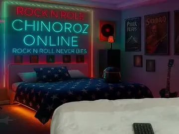 chinoroz on Chaturbate
