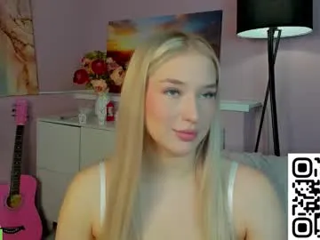 chloe_alba on Chaturbate