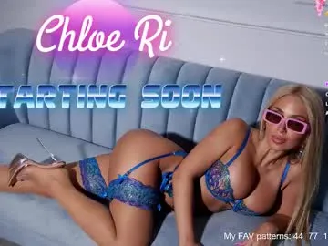 chloe_ri on Chaturbate