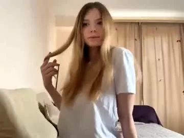 chloe_show on Chaturbate