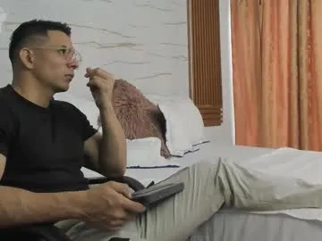 Freechat choreythaiylor on Chaturbate