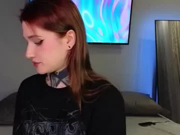 clarewoods on Chaturbate
