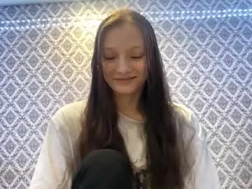 cleotilderinde on Chaturbate