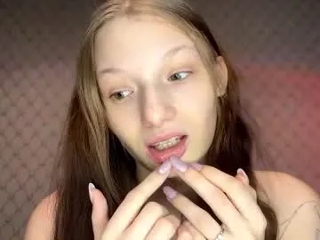 cleotilderinde on Chaturbate