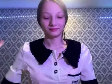 cleotilderinde on Chaturbate