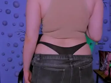 clery_shine — GOAL: touch tits [65 tokens remaining] hey here, dear! nice to see u #nonude #skinny #bigboobs #lovense teen