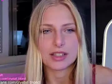 crystal_blond on Chaturbate