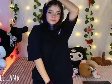 cutee_andrea on Chaturbate
